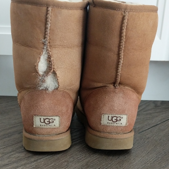 Authentic UGG boots 🤎 - Picture 6 of 11